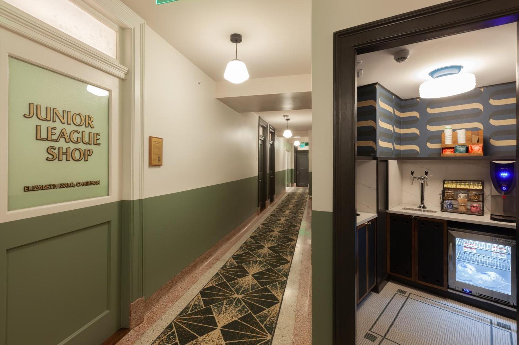 The Flat Iron Hotel آشفيل المظهر الخارجي الصورة