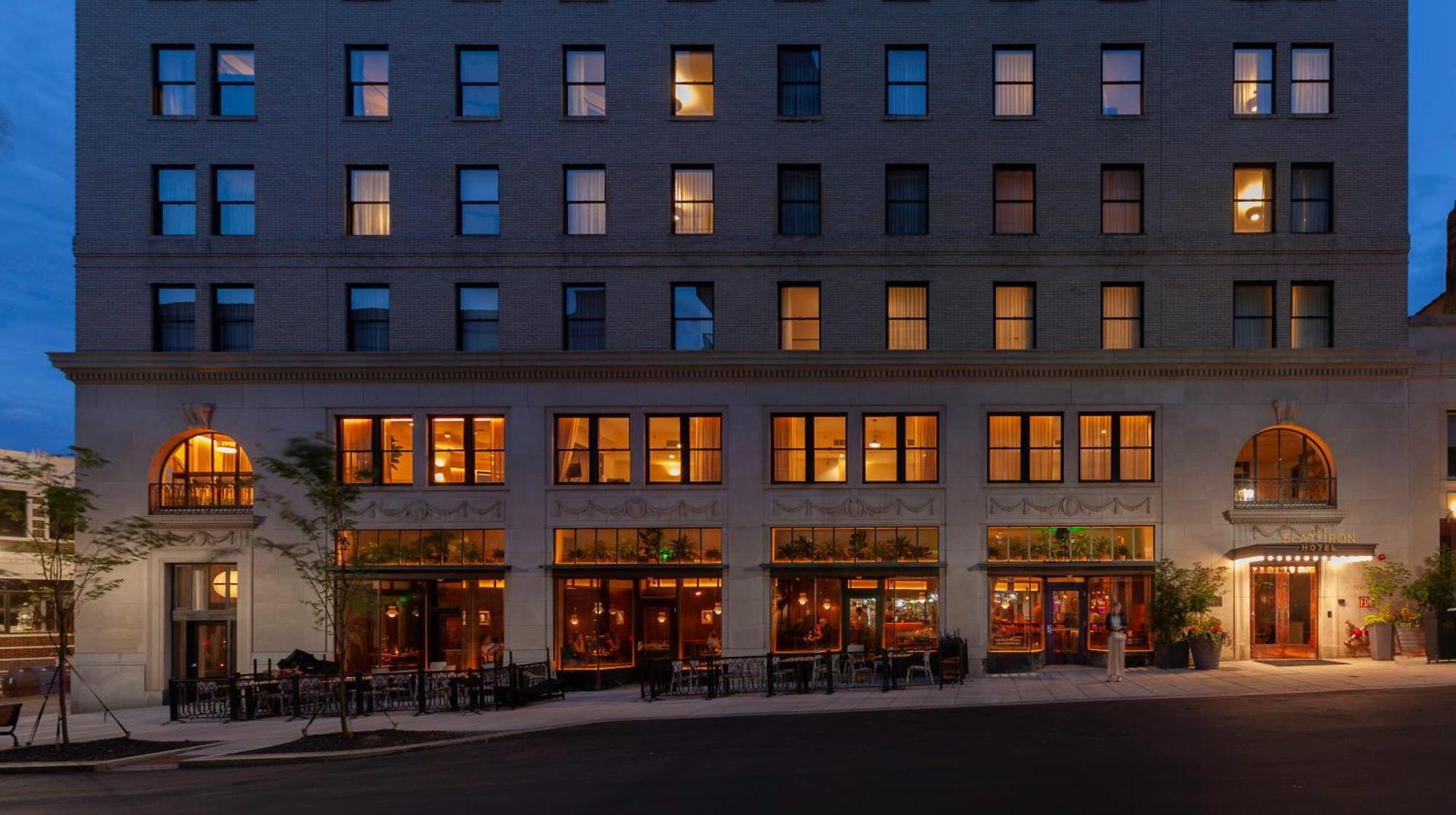 The Flat Iron Hotel آشفيل المظهر الخارجي الصورة
